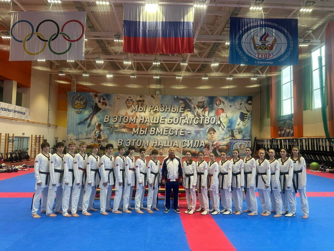 Воспитанники СШОР «Корё» — участники первенства мира по тхэквондо в Ташкенте 